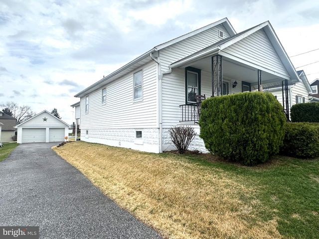 45 JAMES AVE, Littlestown, PA 17340