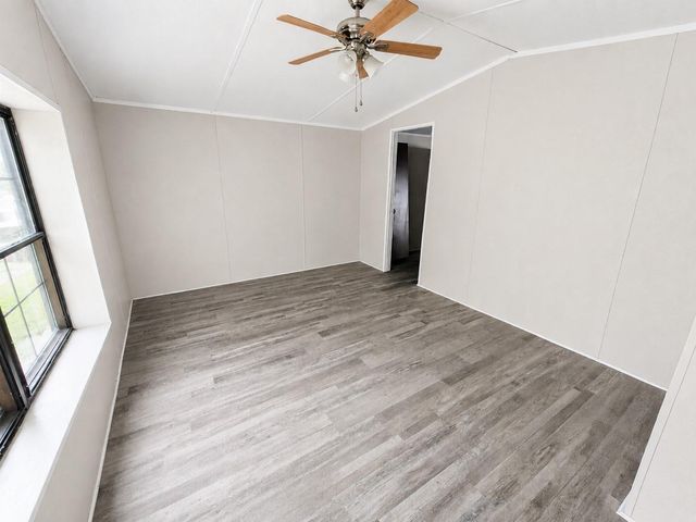 142 Aspen, Livingston, TX 77351