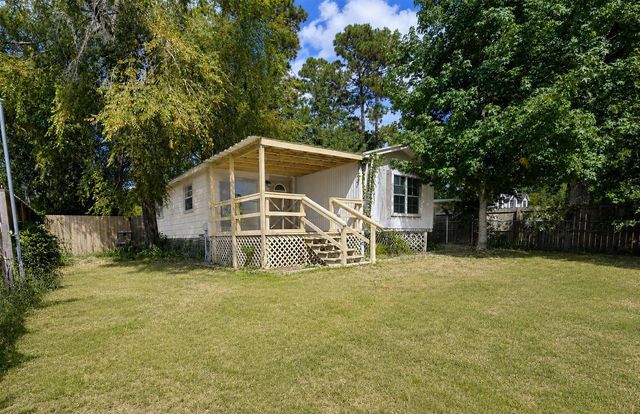 142 Aspen, Livingston, TX 77351