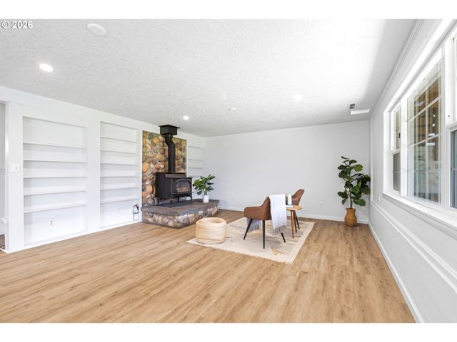 91 TOMBLESON Rd, Stevenson, WA 98648