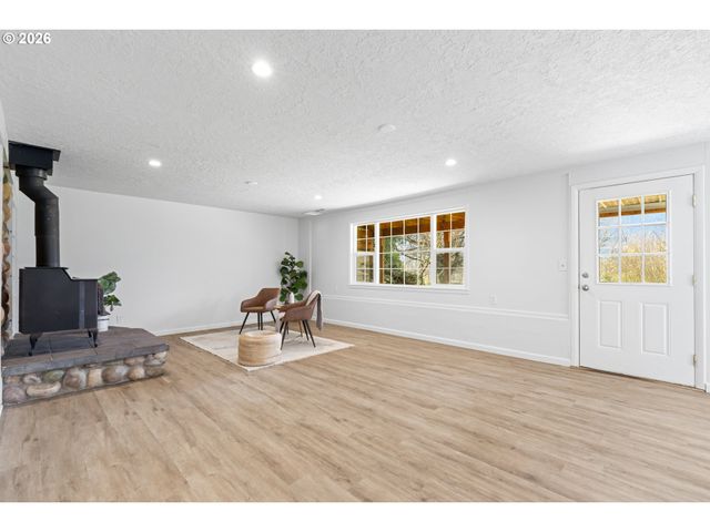 91 TOMBLESON Rd, Stevenson, WA 98648