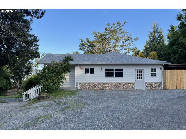 91 TOMBLESON Rd, Stevenson, WA 98648
