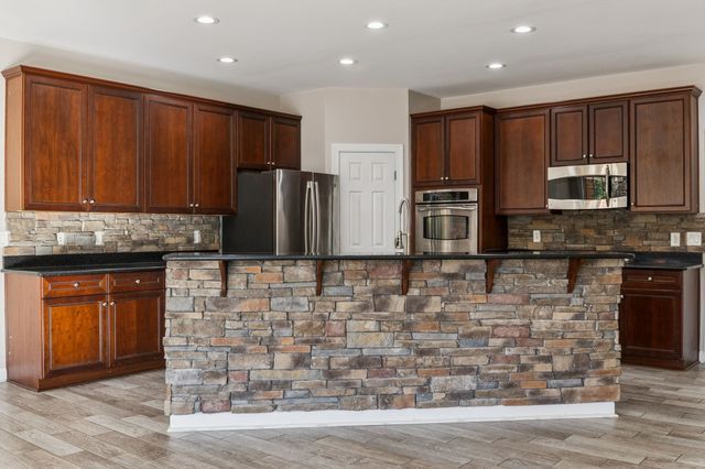 102 Oglethorpe Ave, Gallatin, TN 37066