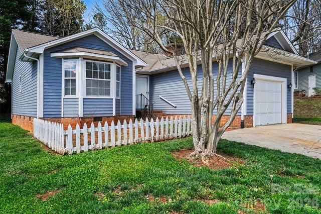 2925 Misty Plum Court, Fort Mill, SC 29715