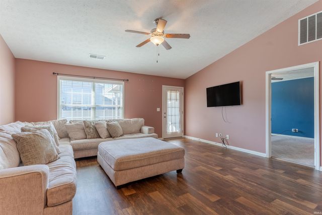 3055 Capstone Court, Newburgh, IN 47630
