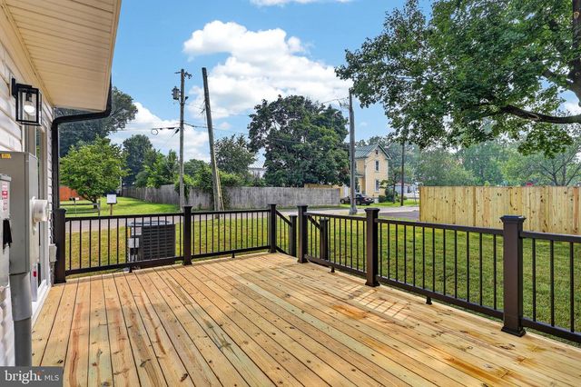 231 MOSBY LN, Front Royal, VA 22630