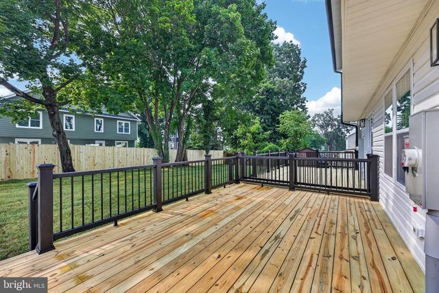 231 MOSBY LN, Front Royal, VA 22630