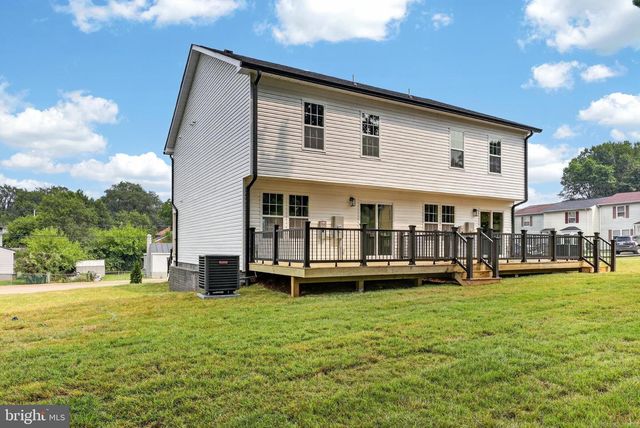 231 MOSBY LN, Front Royal, VA 22630
