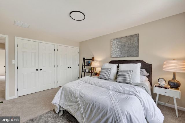 231 MOSBY LN, Front Royal, VA 22630