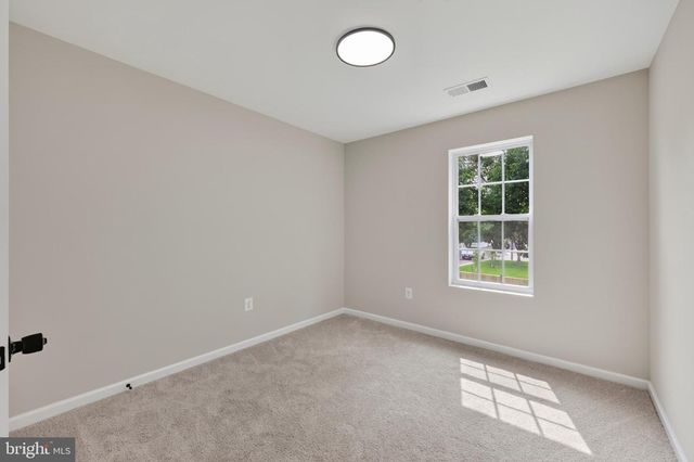 231 MOSBY LN, Front Royal, VA 22630