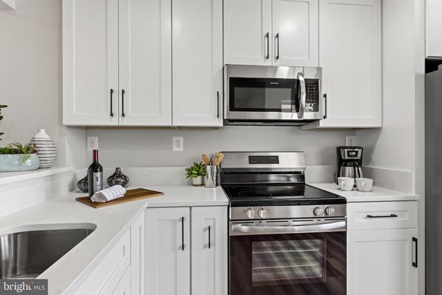 231 MOSBY LN, Front Royal, VA 22630