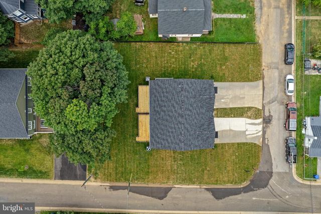 231 MOSBY LN, Front Royal, VA 22630