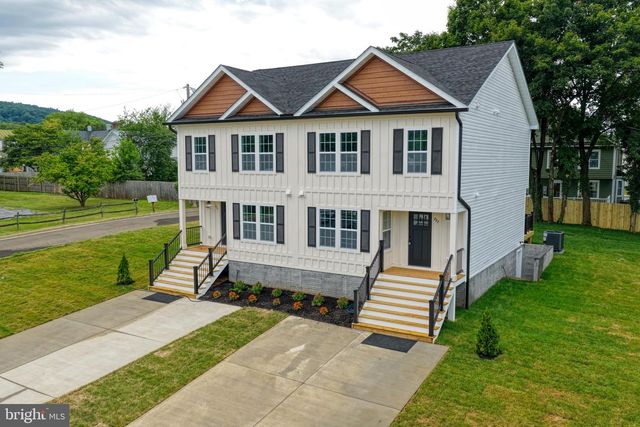 231 MOSBY LN, Front Royal, VA 22630