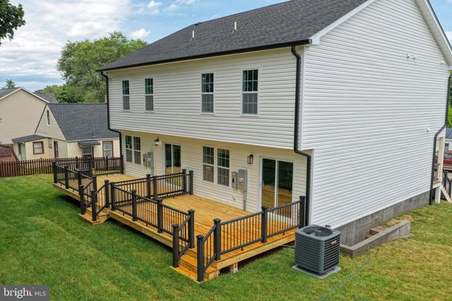 231 MOSBY LN, Front Royal, VA 22630