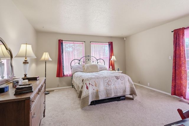 1603 32nd Street SE, Rio Rancho, NM 87124