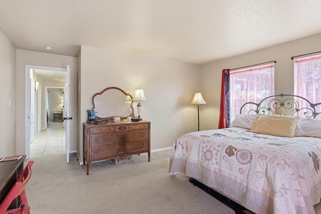 1603 32nd Street SE, Rio Rancho, NM 87124