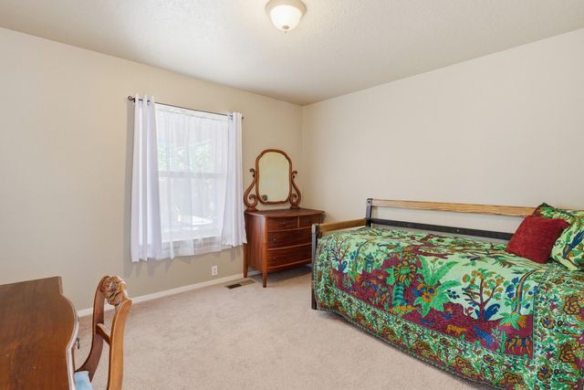 1603 32nd Street SE, Rio Rancho, NM 87124