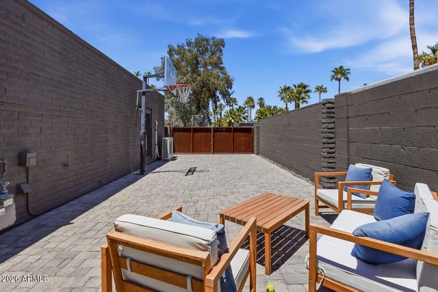6729 E JEAN Drive, Scottsdale, AZ 85254