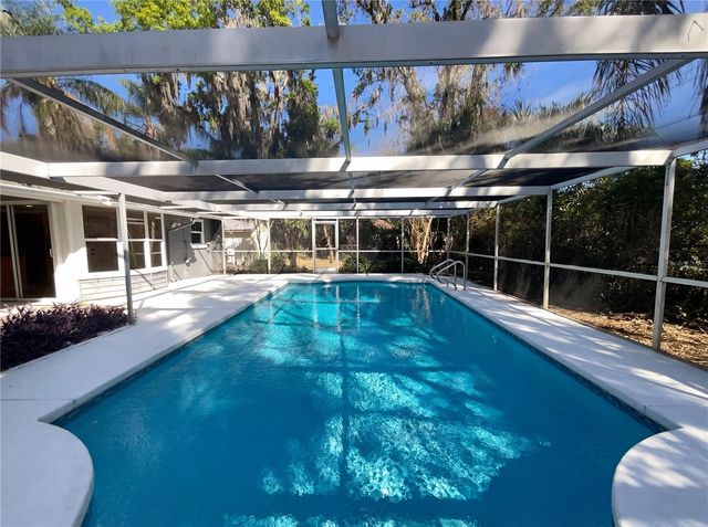 19123 ALICE CIRCLE, Lutz, FL 33558