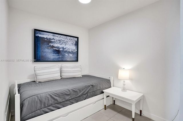 401 N Birch Road 813, Fort Lauderdale, FL 33304