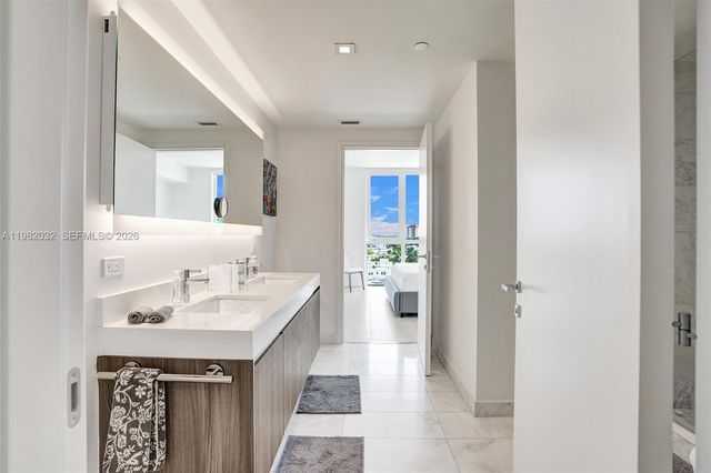 401 N Birch Road 813, Fort Lauderdale, FL 33304