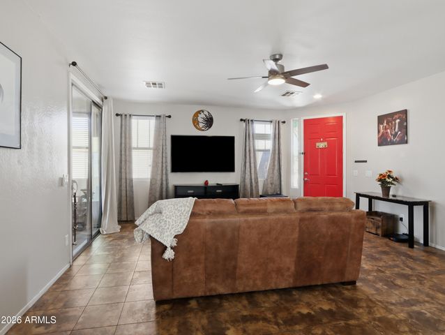 18073 W VOGEL Avenue, Waddell, AZ 85355