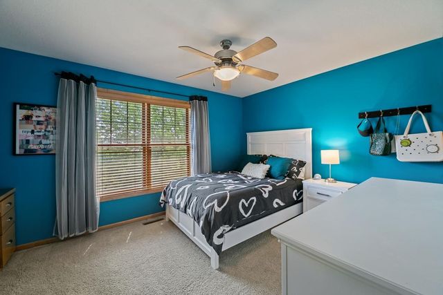 2297 Fieldstone Curve, Woodbury, MN 55129