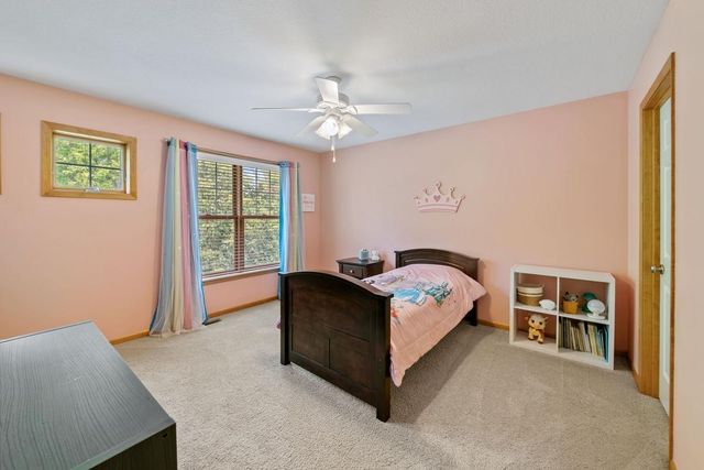 2297 Fieldstone Curve, Woodbury, MN 55129