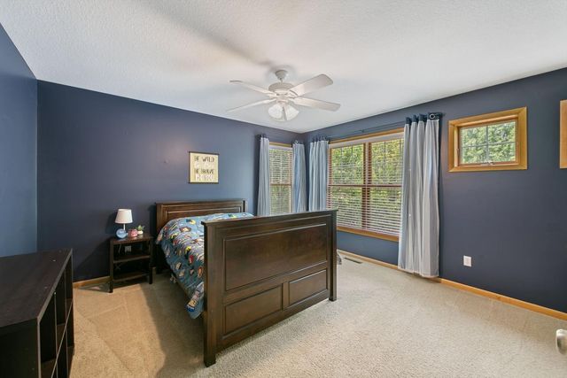 2297 Fieldstone Curve, Woodbury, MN 55129