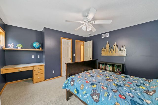 2297 Fieldstone Curve, Woodbury, MN 55129