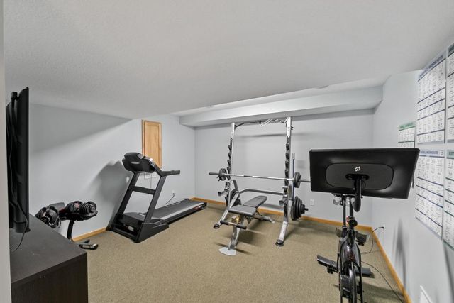 2297 Fieldstone Curve, Woodbury, MN 55129