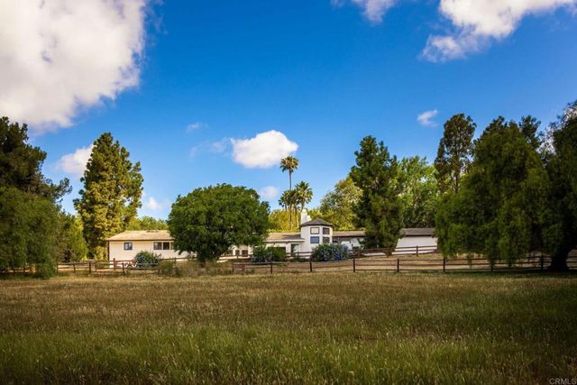 18244 Paseo Victoria, Rancho Santa Fe, CA 92067