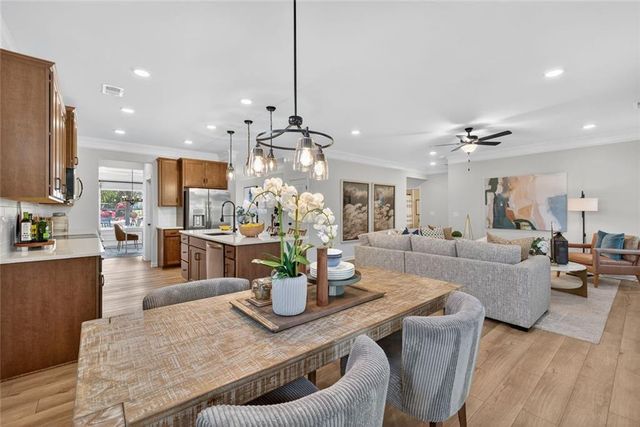 302 Oakmont Drive, Dallas, GA 30132