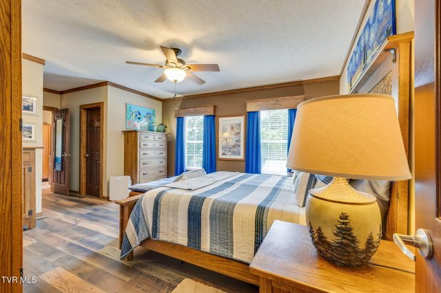 488 Mcinturff Springs, Erwin, TN 37650