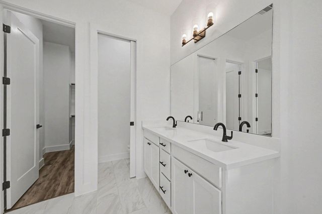 5734 White Magnolia Street, Houston, TX 77091