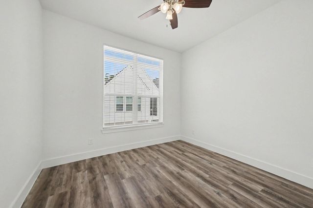 5734 White Magnolia Street, Houston, TX 77091