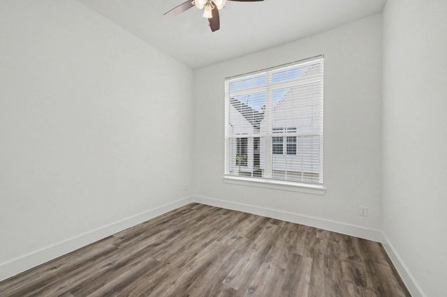 5734 White Magnolia Street, Houston, TX 77091