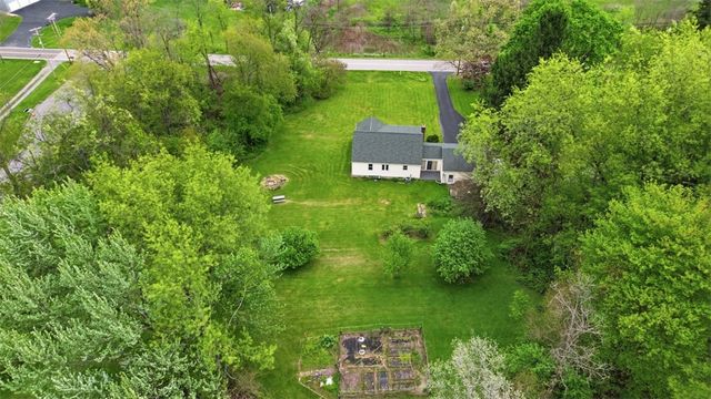 123 Wampum Road, Big Beaver, PA 16157