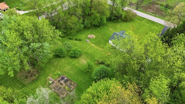 123 Wampum Road, Big Beaver, PA 16157