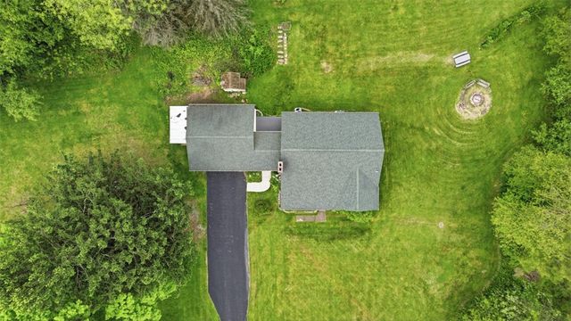 123 Wampum Road, Big Beaver, PA 16157