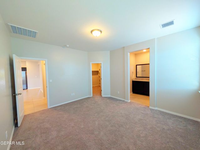 5052 Andrew Jorel Drive, El Paso, TX 79938