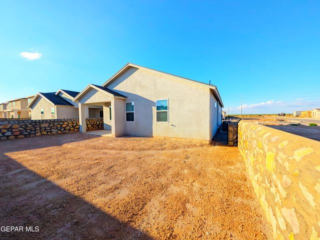 5052 Andrew Jorel Drive, El Paso, TX 79938