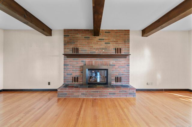 50 Washington Street, Milford, CT 06460