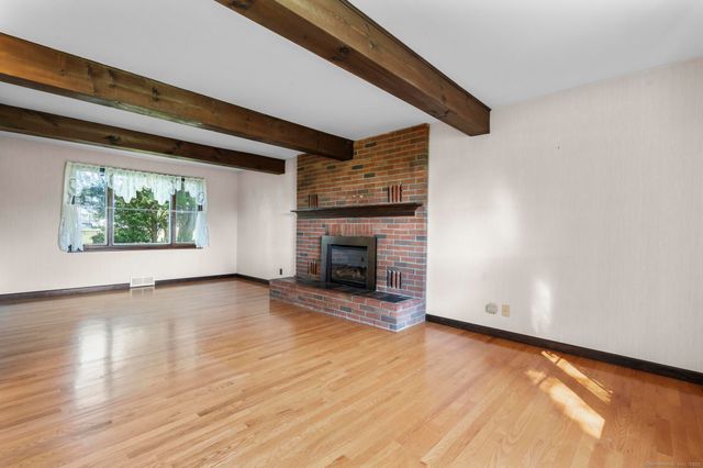 50 Washington Street, Milford, CT 06460