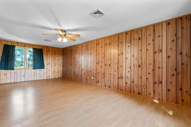 50 Washington Street, Milford, CT 06460