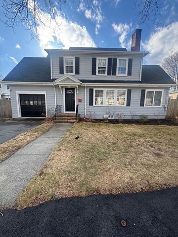 12 Pickwick, Marblehead, MA 01945