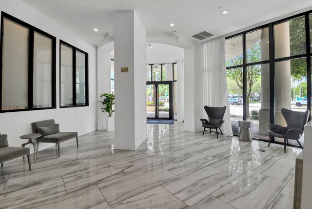 100 N Federal Highway 734, Fort Lauderdale, FL 33301