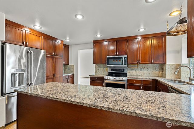 7205 58 Street NE, Marysville, WA 98270