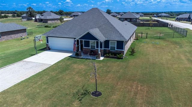15961 Prairie Rose Drive, Mcloud, OK 74851