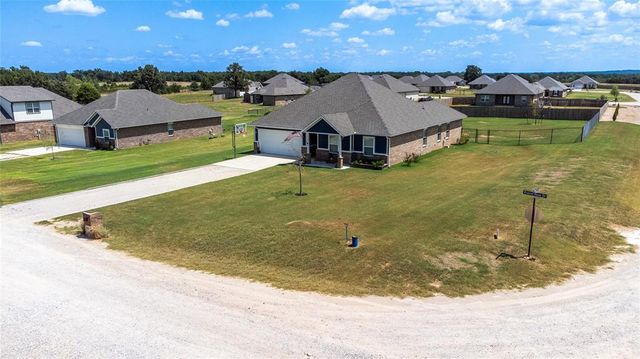 15961 Prairie Rose Drive, Mcloud, OK 74851